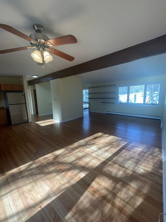 Building Photo - 4 Bed / 2 Bath Home Near Virginia Park | Flexible Move-in Date