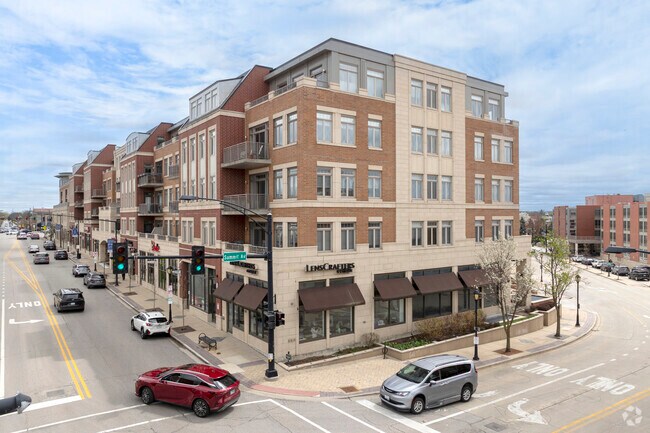 Photo - 20-140 N Northwest Hwy