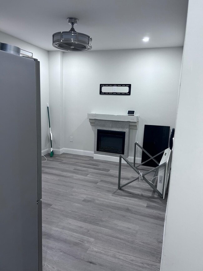 Photo - 6109 Monroe Pl Unit A3