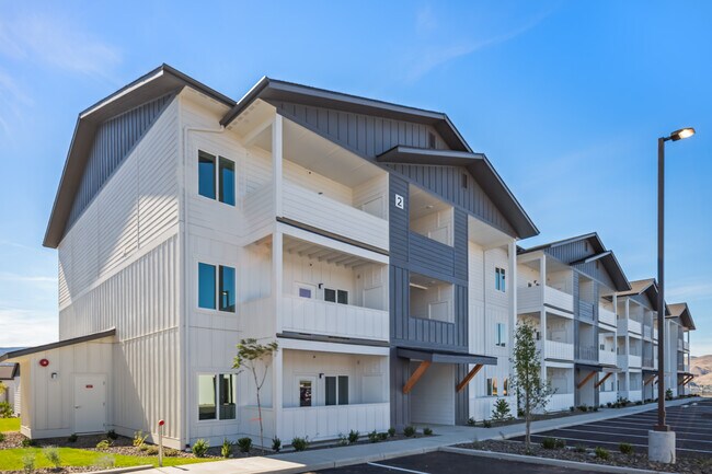Gateway Apartments