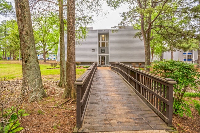 Summer Trace Apartments