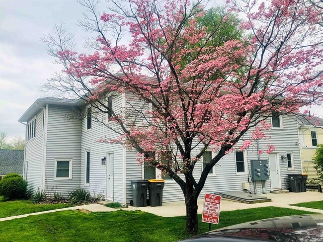 Photo - 729 E Hunter Ave Townhome