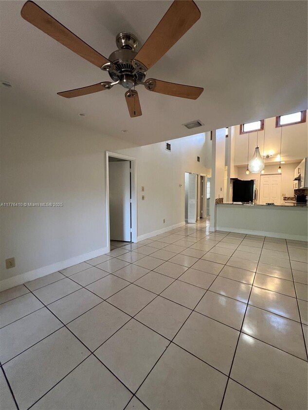 Photo - 6944 SW 40th Ct (Miramar, FL)