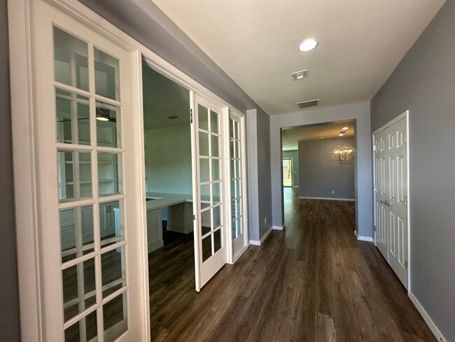 Photo - 33110 N 26th Ln House