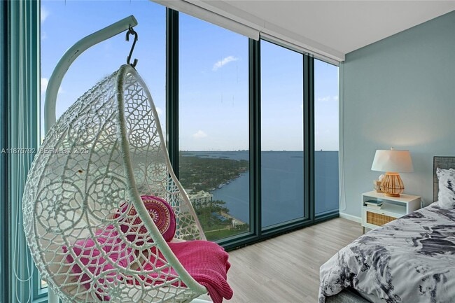 Photo - 601 NE 36th St Unidad 2703