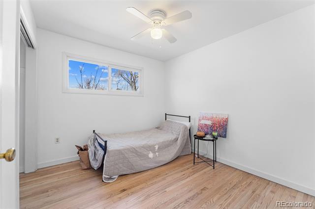 Photo - 305 Maplewood Dr