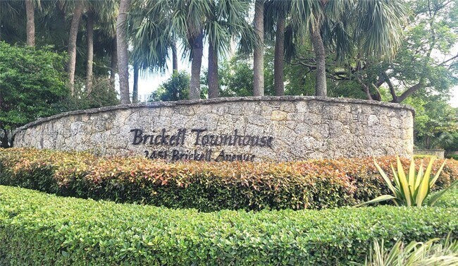 Building Photo - 2451 Brickell Ave Unit 10P Rental