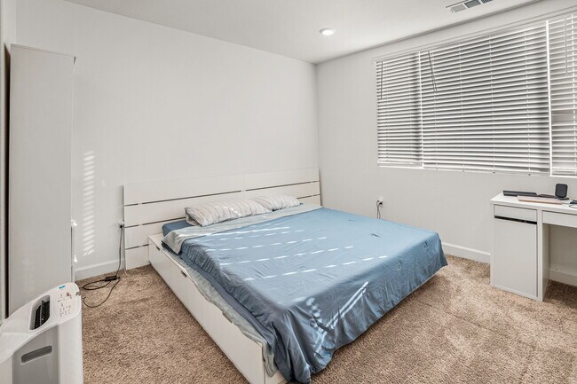 2152 Senita Dr