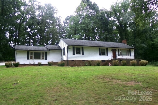 Building Photo - 24278 State Hwy 49 Rental
