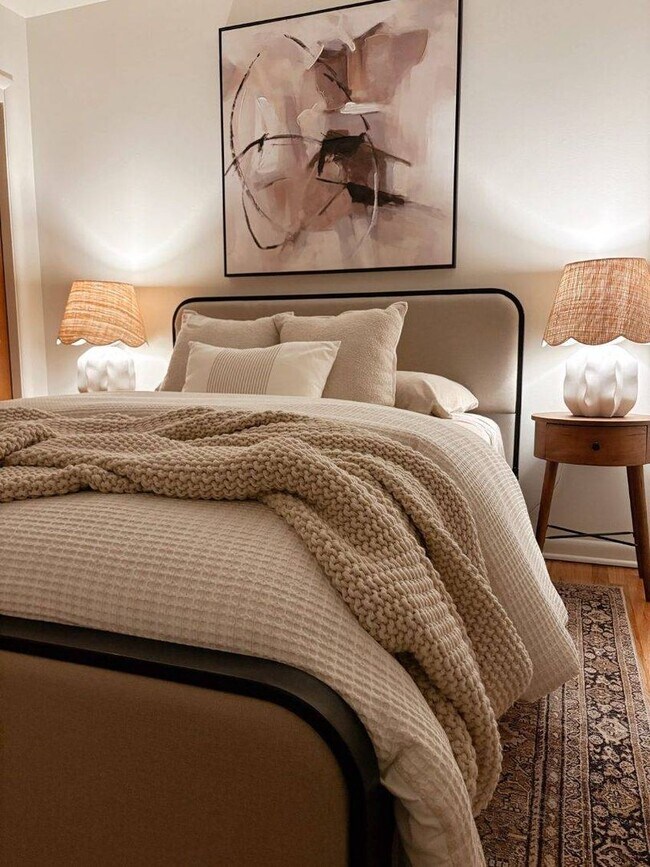 Photo - Manito House Unit 107