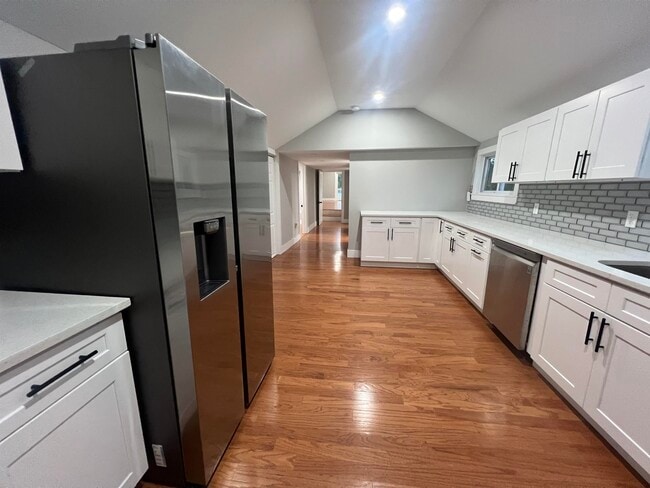 Photo - 116 Old Homestead Hwy Unidad #1