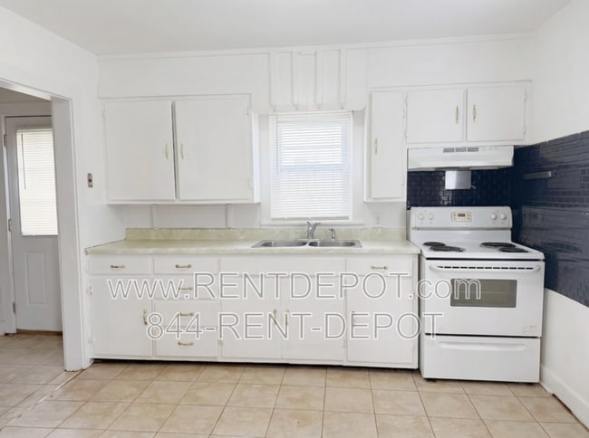 Photo - 1407 Marshall Ave