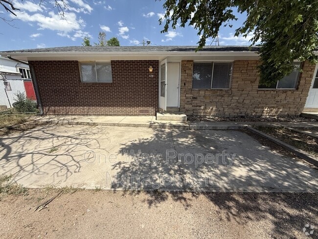 Building Photo - 122-124 12th Avenue - 124 Rental