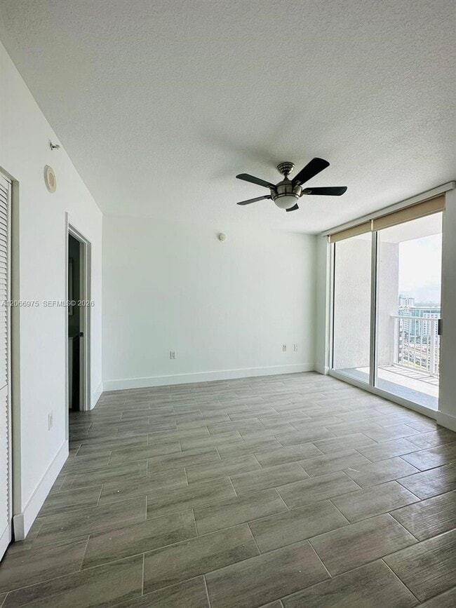 Photo - 1250 S Miami Ave Unidad 1707