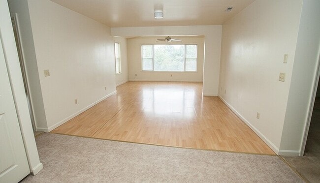 Photo - 1321 Mt Clinton Pike Unit Apt A