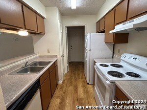 Photo - 14526 Waddesdon Bluff