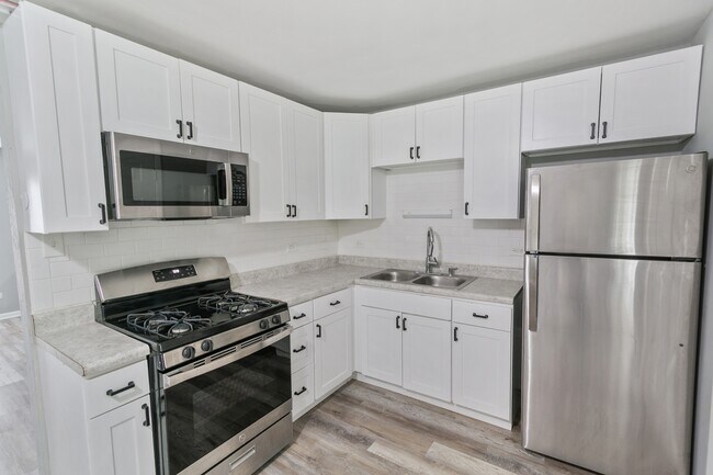 Photo - 22015 E Churchill Dr