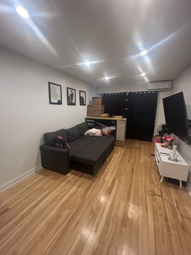 Building Photo - 3010 Rue Goyer Unit 8