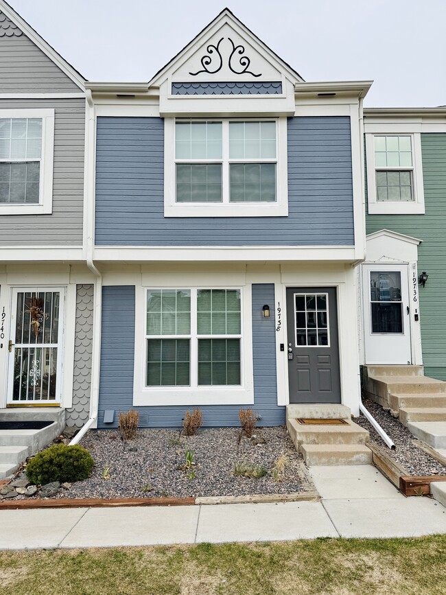 Building Photo - 19738 Applewood Ct