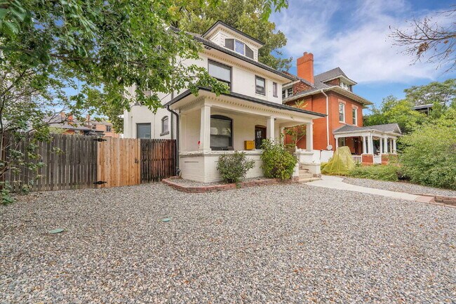 Photo - $1,300.00, 1 bed, 1 bath, located in Denver. Unit #4