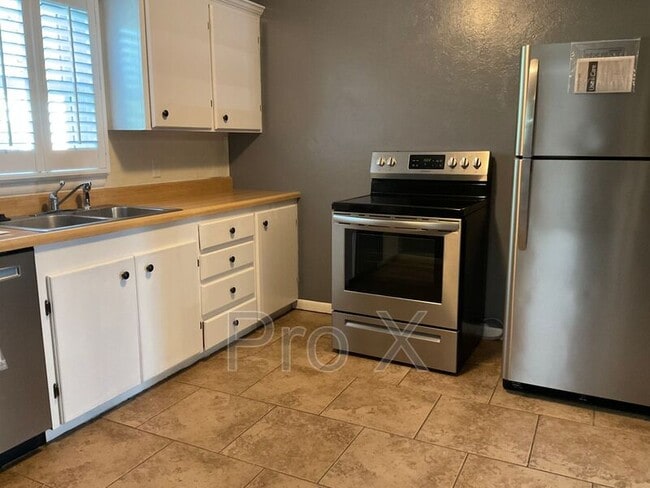 Photo - 3021 S Wall Ave