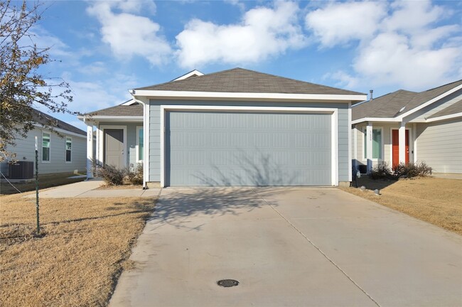 Building Photo - 3604 Esperanza St