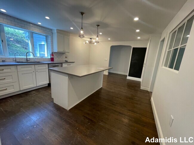 Photo - 30 Allandale St Unidad #3