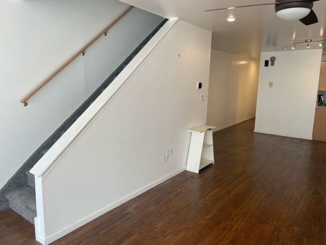 Photo - 928 E Passyunk Ave Unit 3