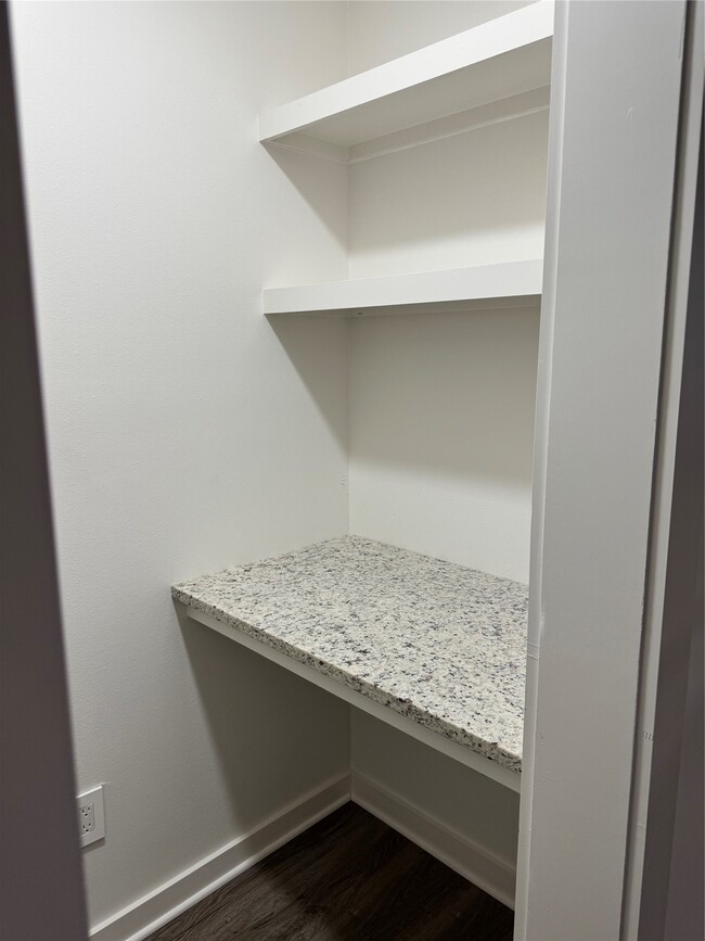 Photo - 4747 Allendale Rd Unit 49