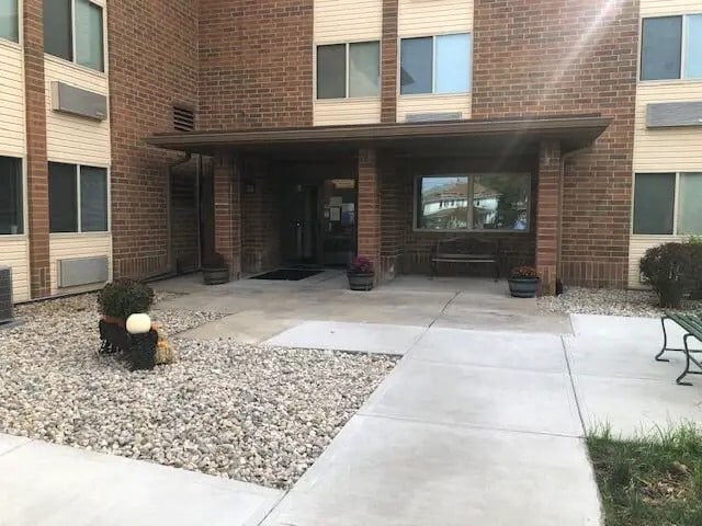 Photo - 319 E 12th St