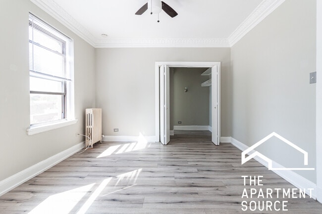 Photo - 3835 N Fremont St