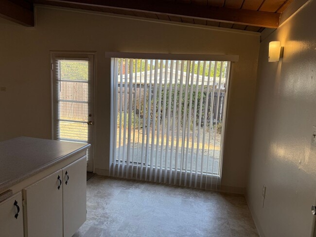 Photo - Charming Pet Friendly 3-Bedroom in Quiet Cul-de-sac-$750 OFF FIRST MONTH'S RENT!!!