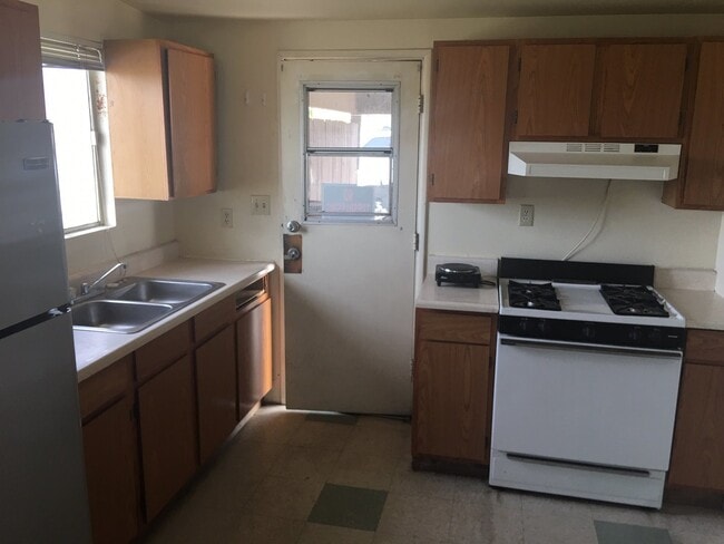 Photo - 6548 Sahara Ave