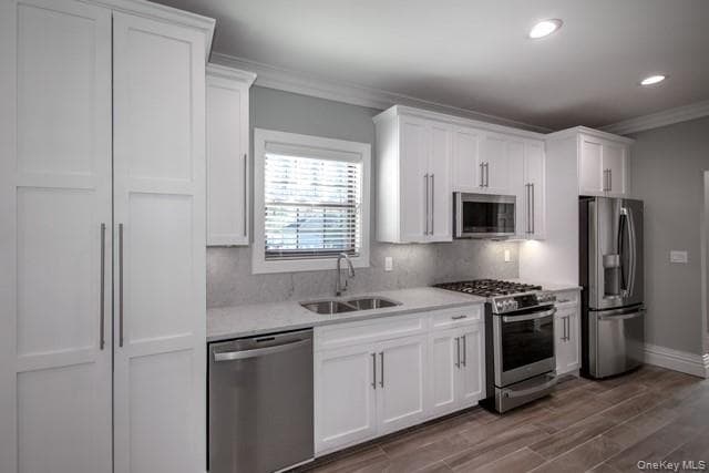 Photo - 576 Scranton Ave Unit 576-4