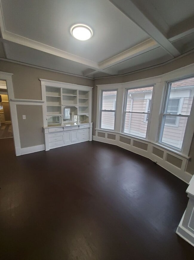 Photo - 2418-2420 N 40th St. (Duplex) Unidad 2420 - Upper