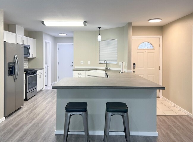 Photo - 17416 Adams Ln