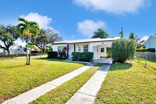 Photo - 2604 Fletcher Ct