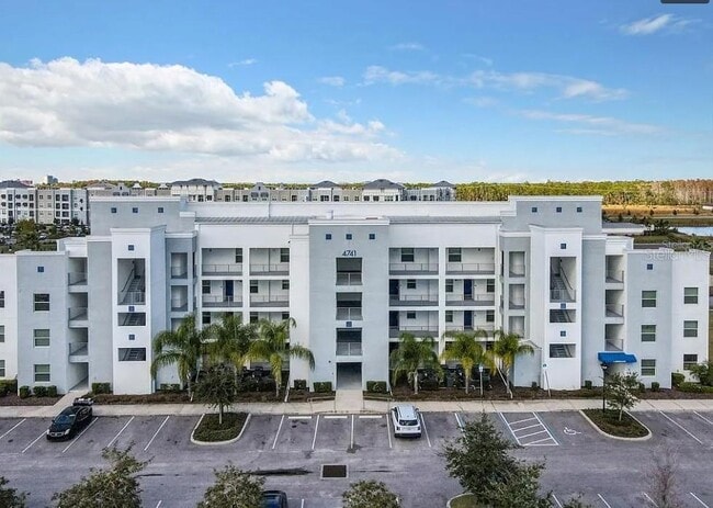 Building Photo - 4741 Clock Tower Dr Unit 108