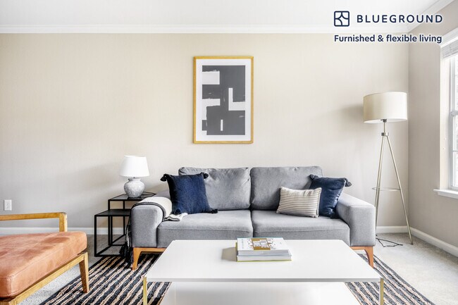 1510 Vista Club Cir Unit SI FL2-ID411