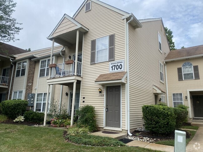 Building Photo - 1716B Ralston Dr Rental