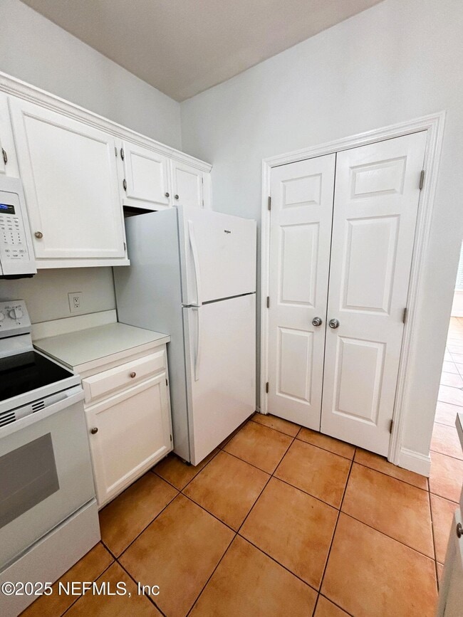 Photo - 201 Colima Ct Unit 1211