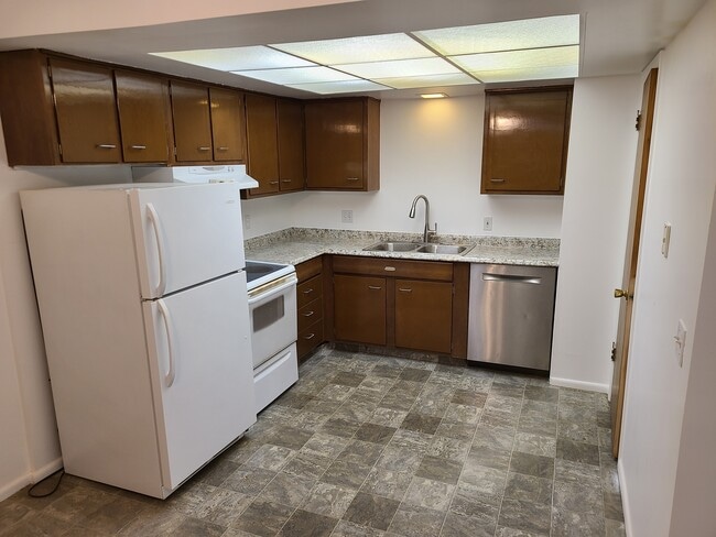 Photo - 123 Q St Unit 14