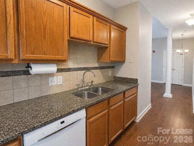18710 Oakhurst Blvd Unit 3A