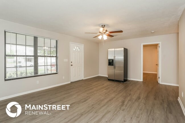 Photo - 7948 Austin Rd