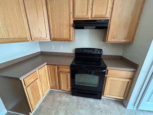 Photo - 812 Long Dr Unit H