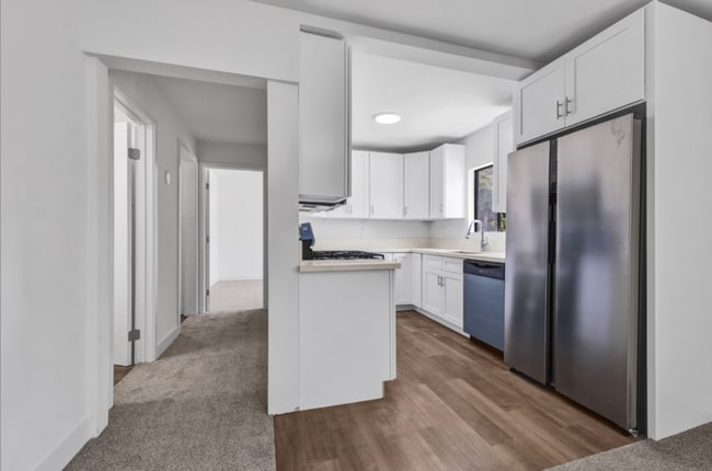 Photo - 2627 San Marino St