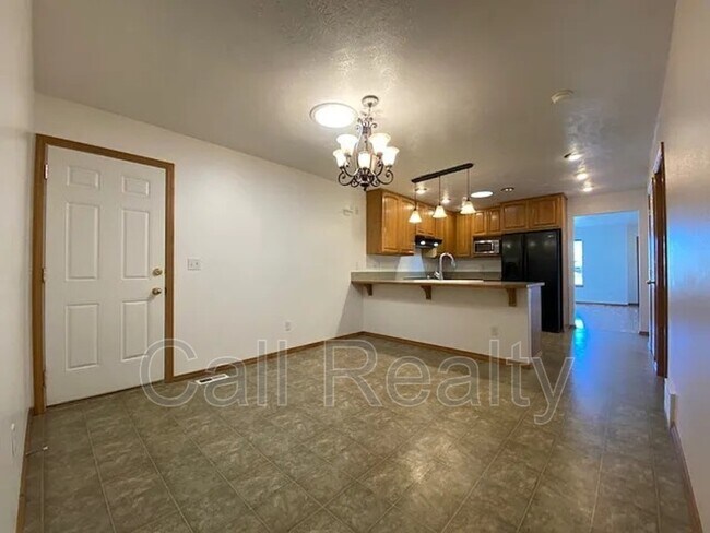 Photo - 921 S Shelley Lake Ln