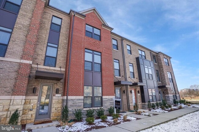 Photo - 44734 Roosevelt Sq