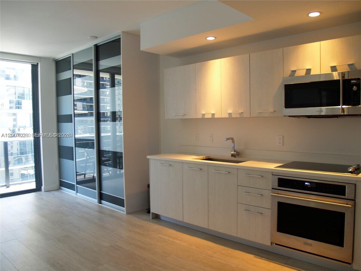 Photo - 55 SW 9th St Unit 2502