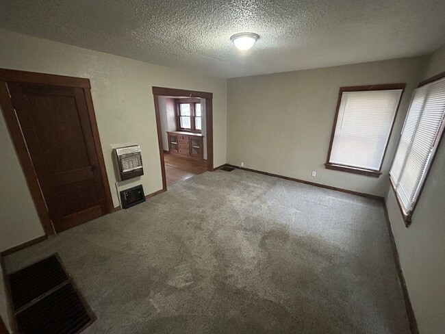 Photo - Charming 3-bed, 1-bathroom house located in North End Toledo, OH.